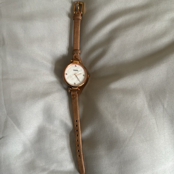 Fossil watch.  Rose gold - Picture 3 of 3